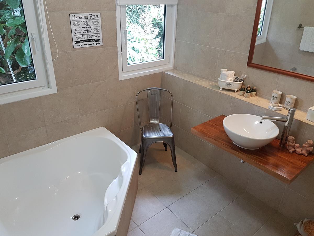 Fernglen B&B Auckland Ngoại thất bức ảnh